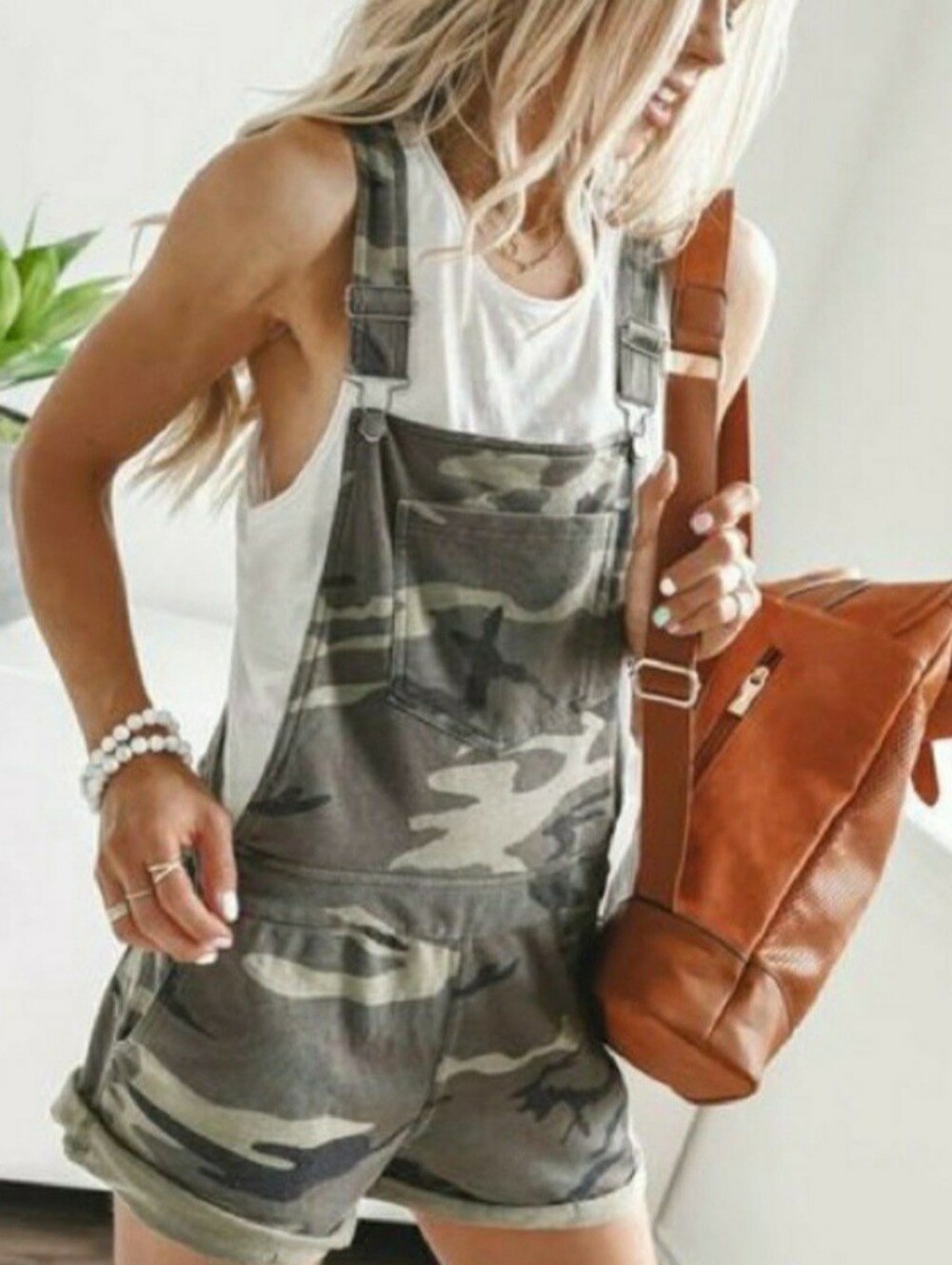 THREAD & SUPPLY CAMO OVERALL SHORTS